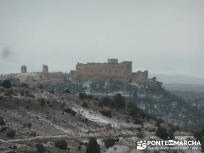 Villa de Pedraza y el Cañón del Río Cega; senderismo en albacete